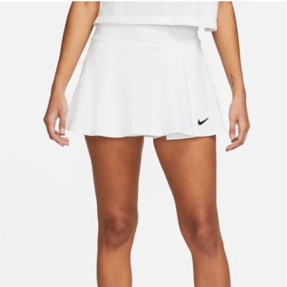 Womens Nike Court Dri-Fit Victory Skort Sz M White - Picture 1 of 9